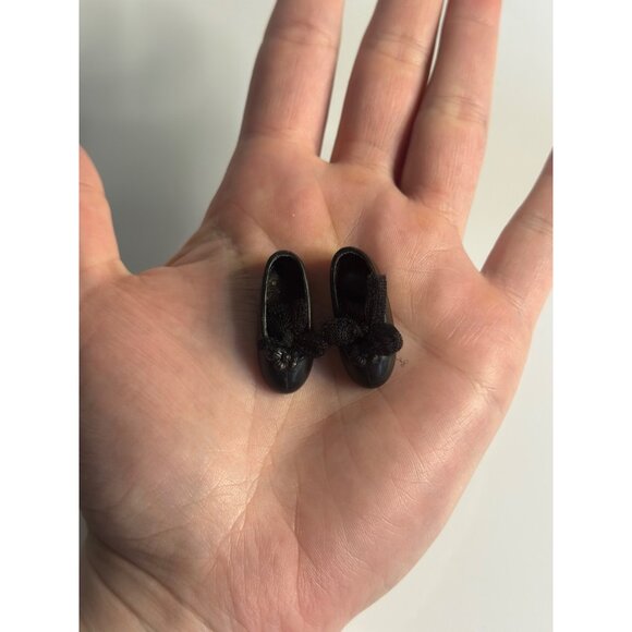 VTG Barbie Stacie Doll Black Floral Flat Shoes – Mattel Accessory Collectible - Picture 2 of 3